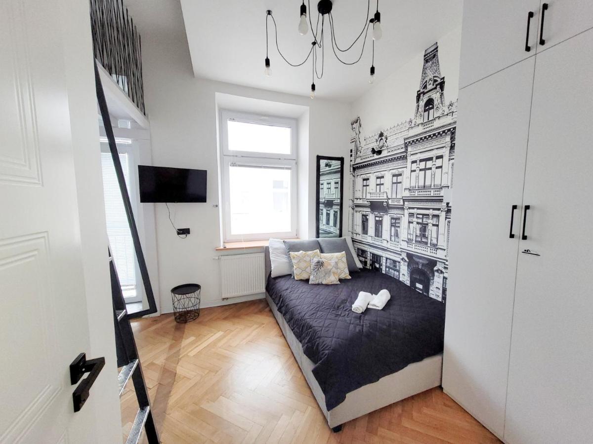 Grand Theater Apartments Λοτζ Εξωτερικό φωτογραφία