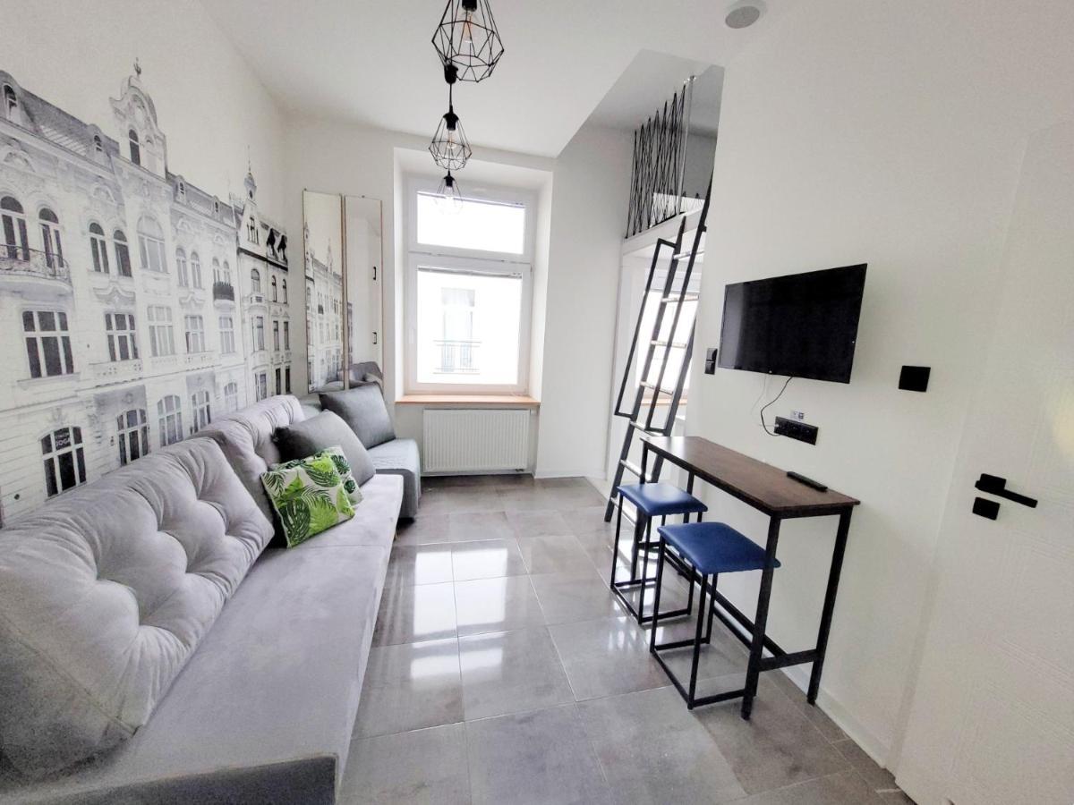 Grand Theater Apartments Λοτζ Δωμάτιο φωτογραφία